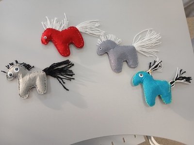 Изделия "Лошадки"