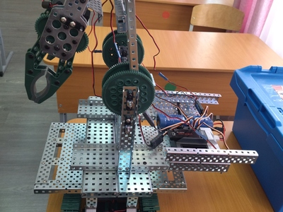 Робот-трубоукладчик